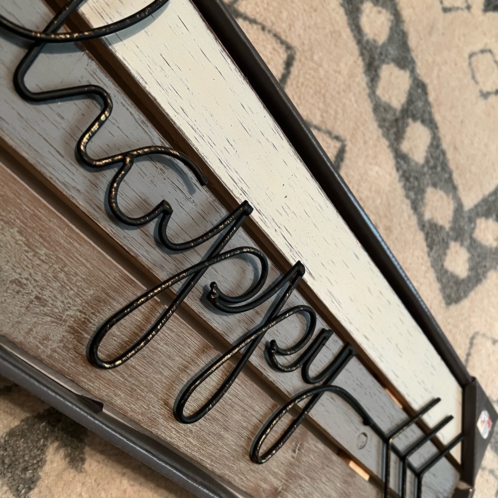 Happy arrow wooden sign